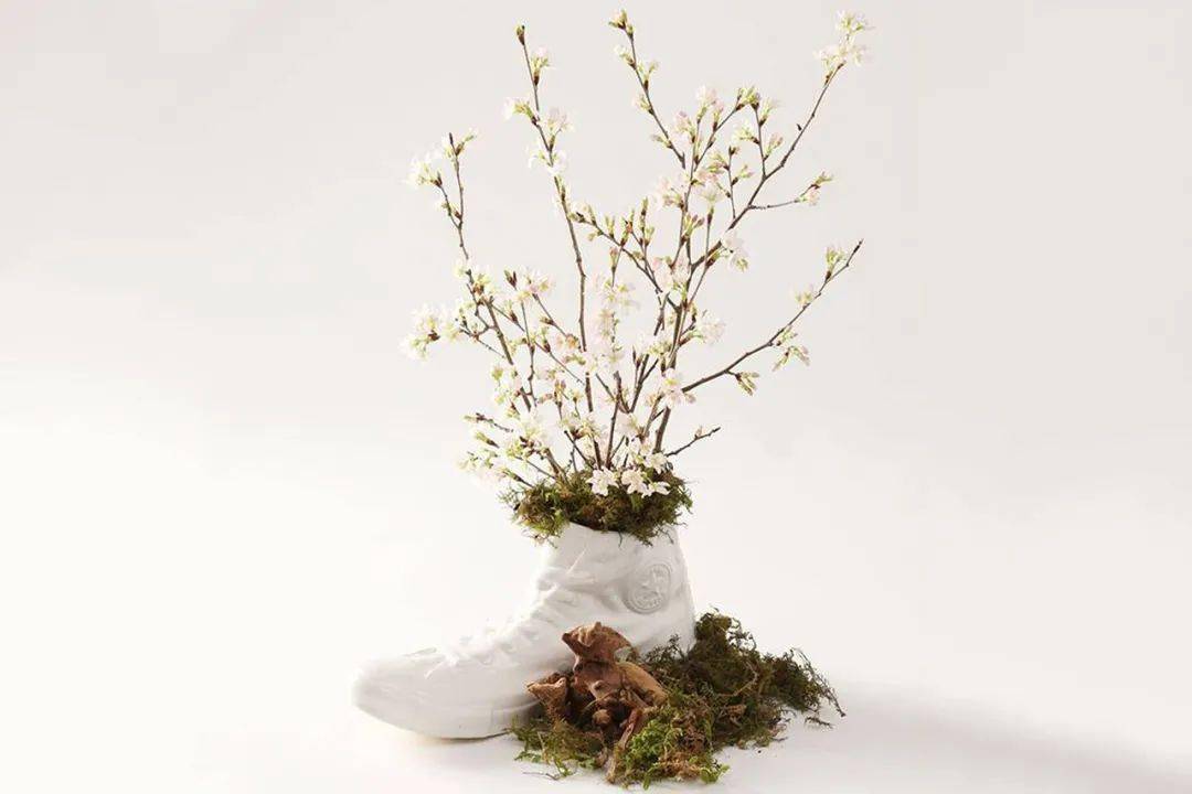 匡威|踩了这么多年匡威的你,了解这条小众服装支线吗?