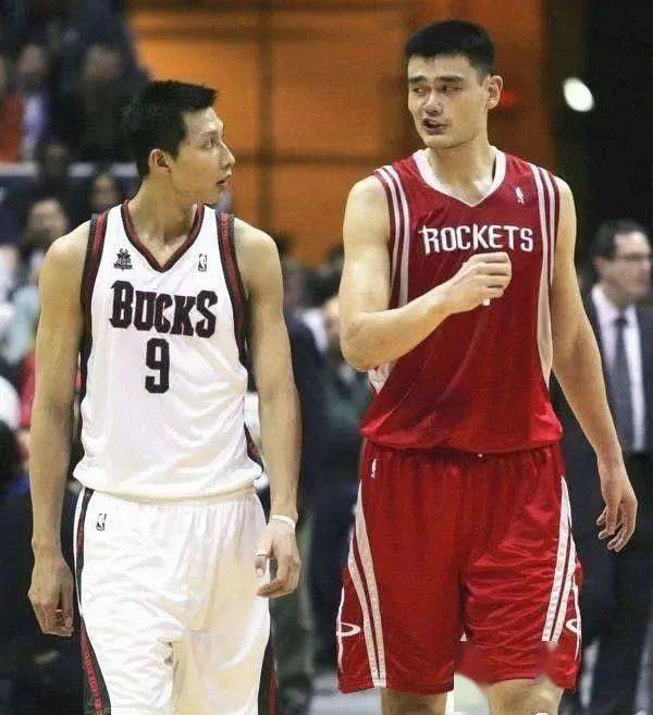 篮球人物之易建联,中国男篮近10年当之无愧的领袖"易"