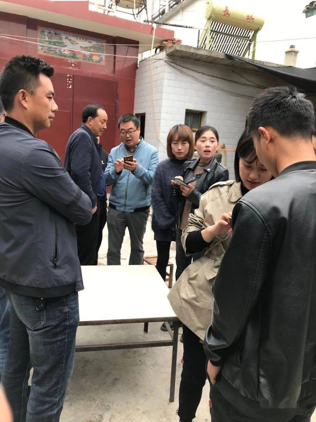 人口普查摸底工作督查报告_人口普查工作照片(3)