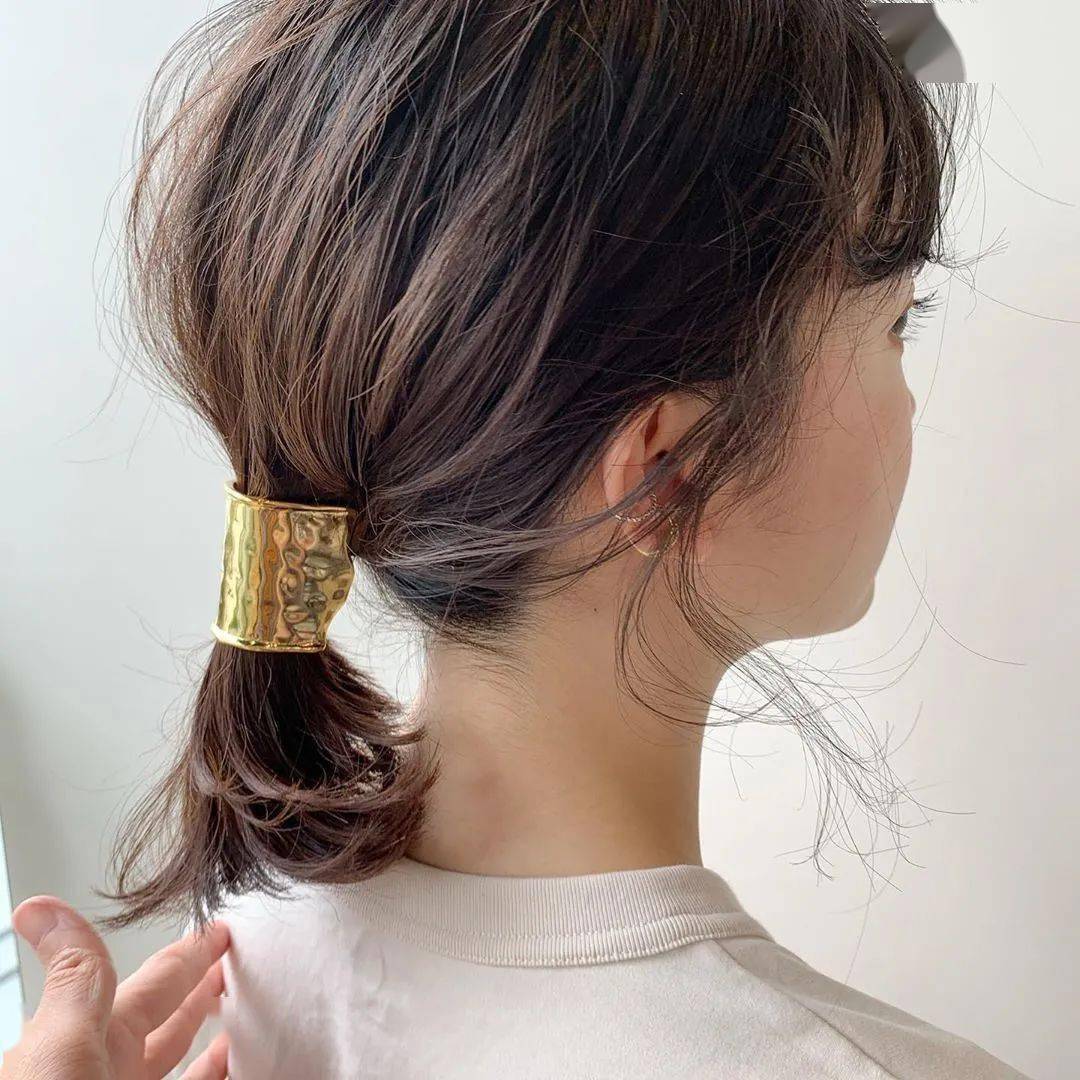 弧度|把低马尾扎得像恋爱一样甜