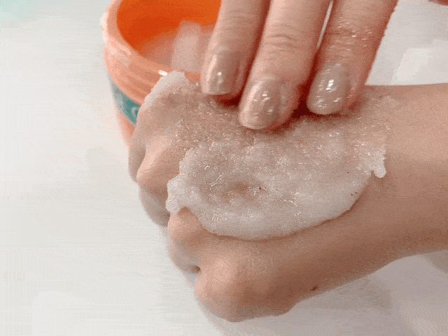 肌肤|你们会不会总想摸自己,晚上的时候......