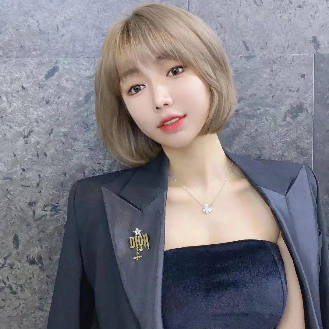 浅色|巨显白女团潮色|可甜可甜浅色发系，迪士尼在逃公主？？