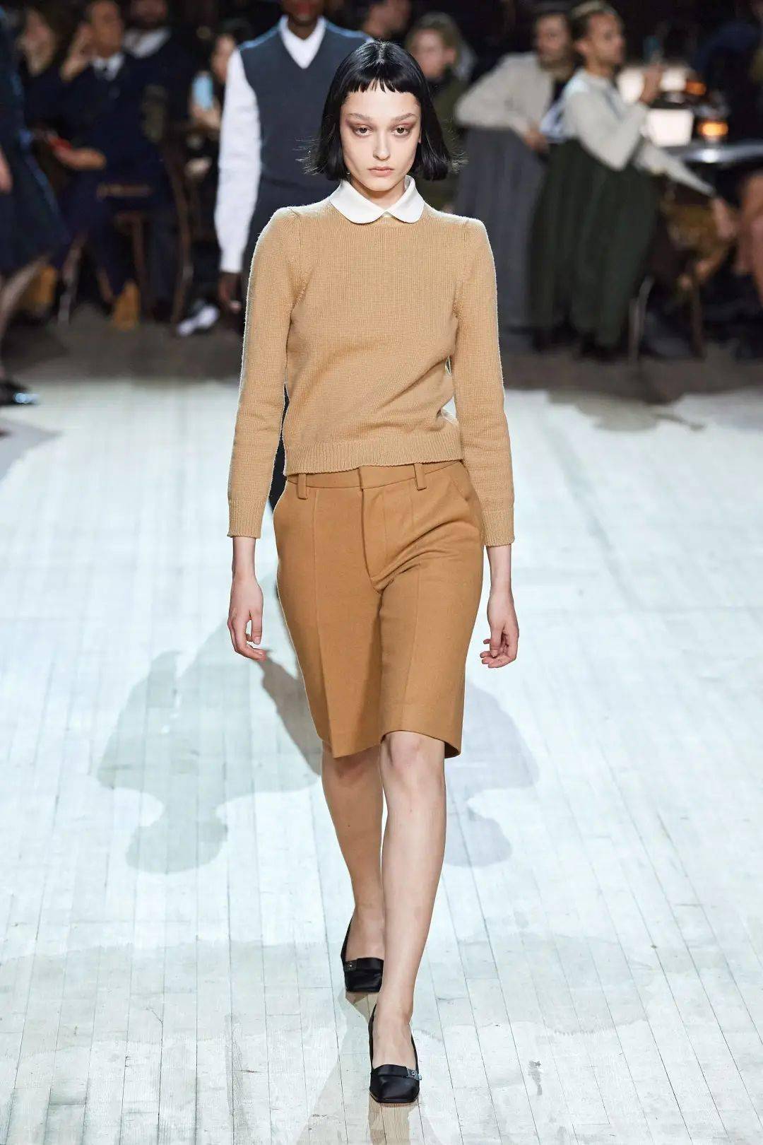 流行色|奶茶可以不喝，但奶茶色一定要拥有！（流行色之裸咖色）