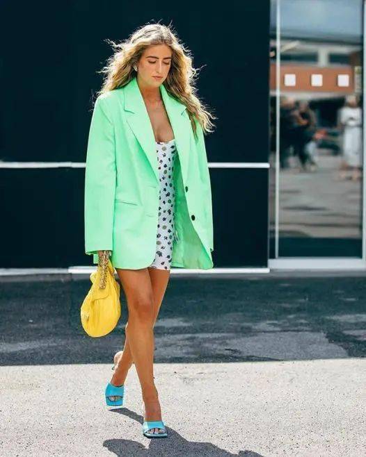 硬货|时尚丨穿薄荷绿总出错？点开收获全网最硬货搭配指南！