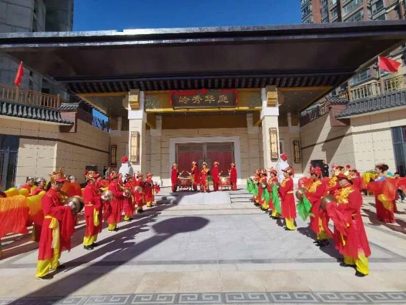 岭秀华庭盛大开盘 实力演绎热销传奇
