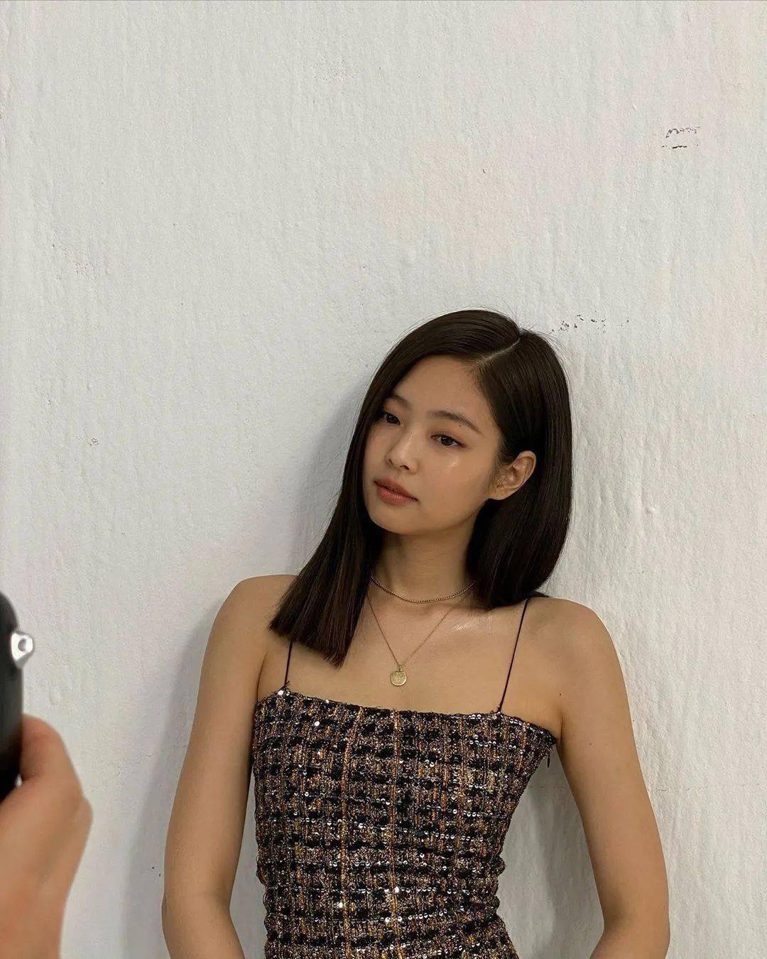 时髦女孩|被“高颅顶”审美毁掉的时髦女孩们