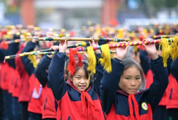 课间操|湖北恩施：“非遗”课间操校园新风采