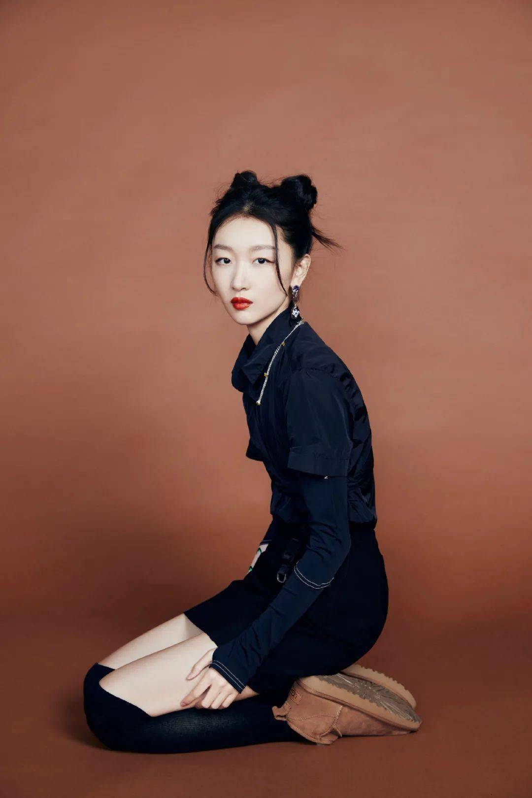 新造型|看了Lisa的新造型,这一次我决定放过我的头发……