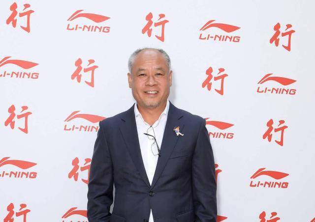 李宁或抄底百年鞋企Clarks，业内：效仿安踏复制