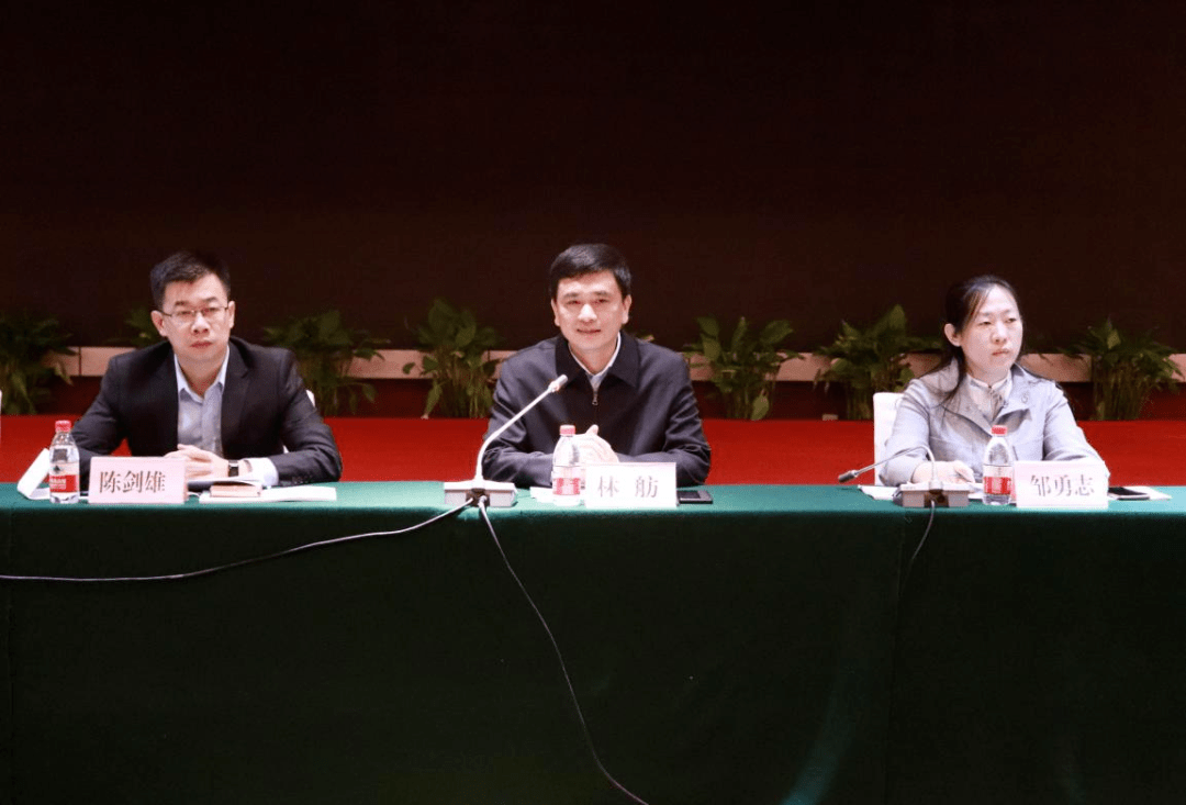 福州市委组织部举办在京榕籍学生代表座谈会