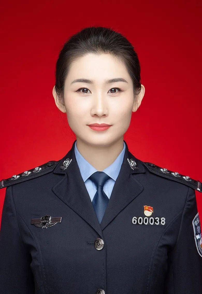 "巾帼心向党 建功新时代"---2020年度"天津市最美女警"投票评议活动已