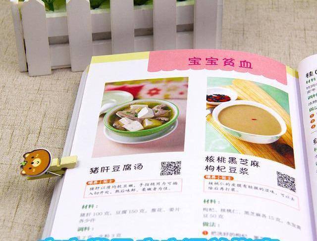 体格|同龄宝宝小区偶遇，体格悬殊惹人注目，宝妈笑称：S码撞上XL码