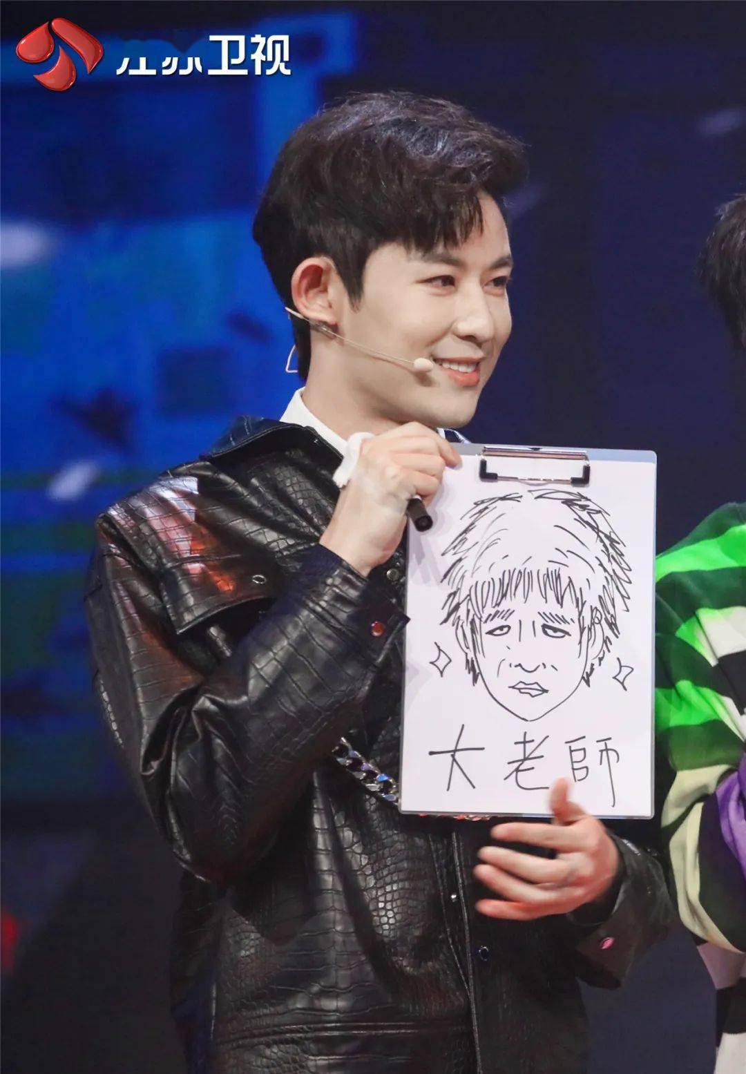 节目|《蒙面唱将猜猜猜》第五季重磅回归，猜评团现场创作面具笑料不断