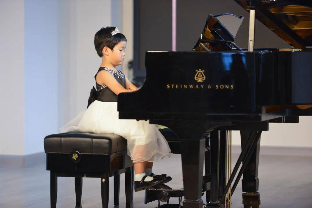 比较便宜的乐器 a67486c072494775abe62cfd6337cb4b.jpeg