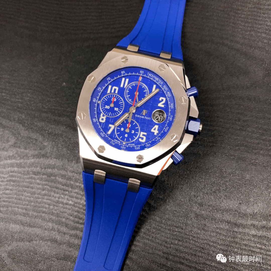 拖鞋|新IPHONE的拖鞋“猛蓝”，其实腕表中也有......