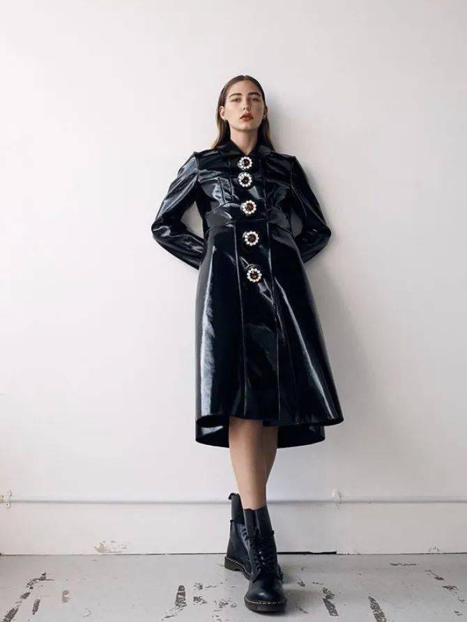 宝藏|想和虞书欣一样做个宝藏女孩，首先得有一件同款宝石衣啊！