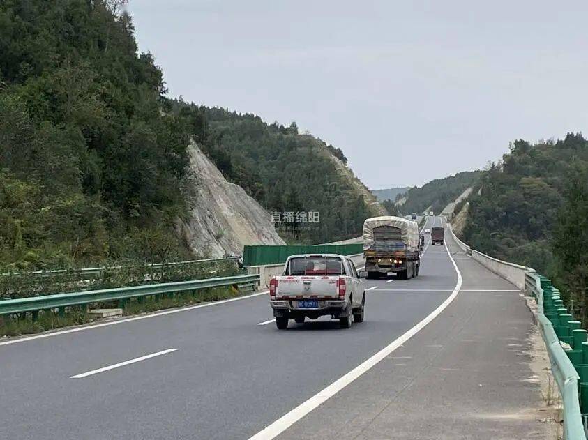 绵阳高速5条在建 3条将建 看看它们将通过你的家乡吗?