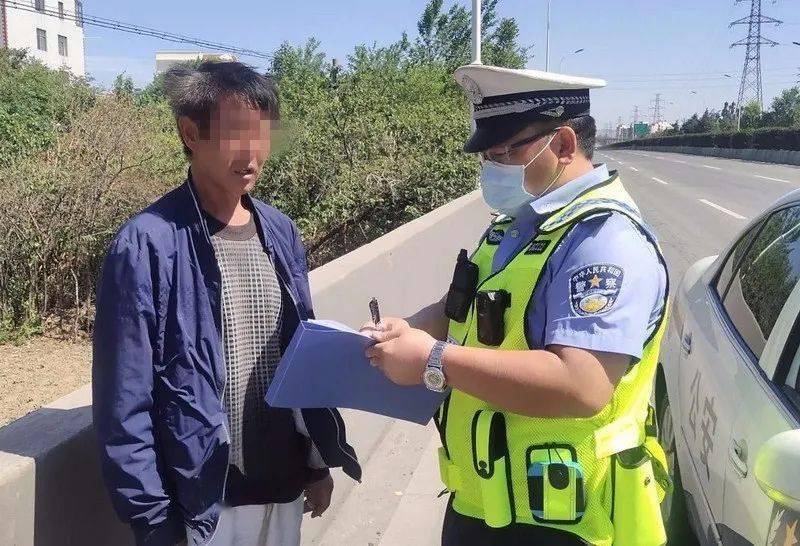 交警故事丨不一样的肩章 一样的担当 ——记曲胜大队辅警兄弟们