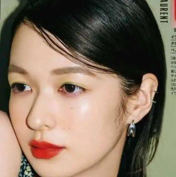 眼影|快速完妆零技巧，1分钟搞定眼影~！