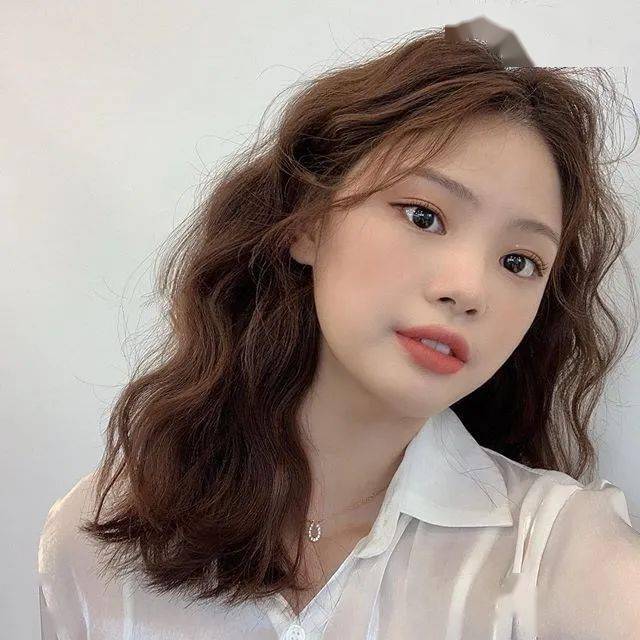 瑞小美|答应我，下次剪头发带着BLACKPINK的新专辑去好吗？