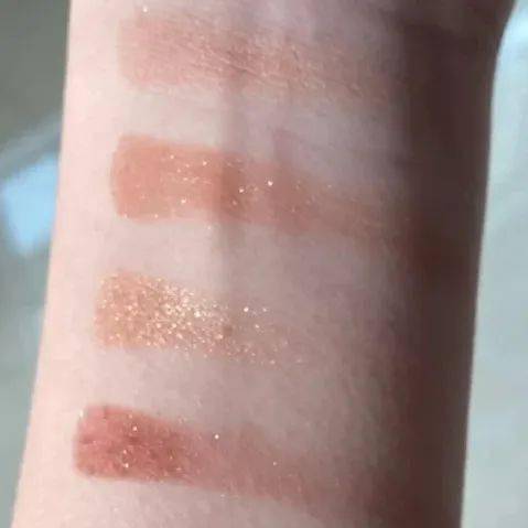 眼影|快速完妆零技巧，1分钟搞定眼影~！