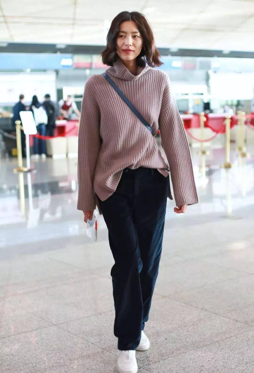 燕麦|潮流 | 比驼色更好穿,它才是今冬最火的颜色!!!