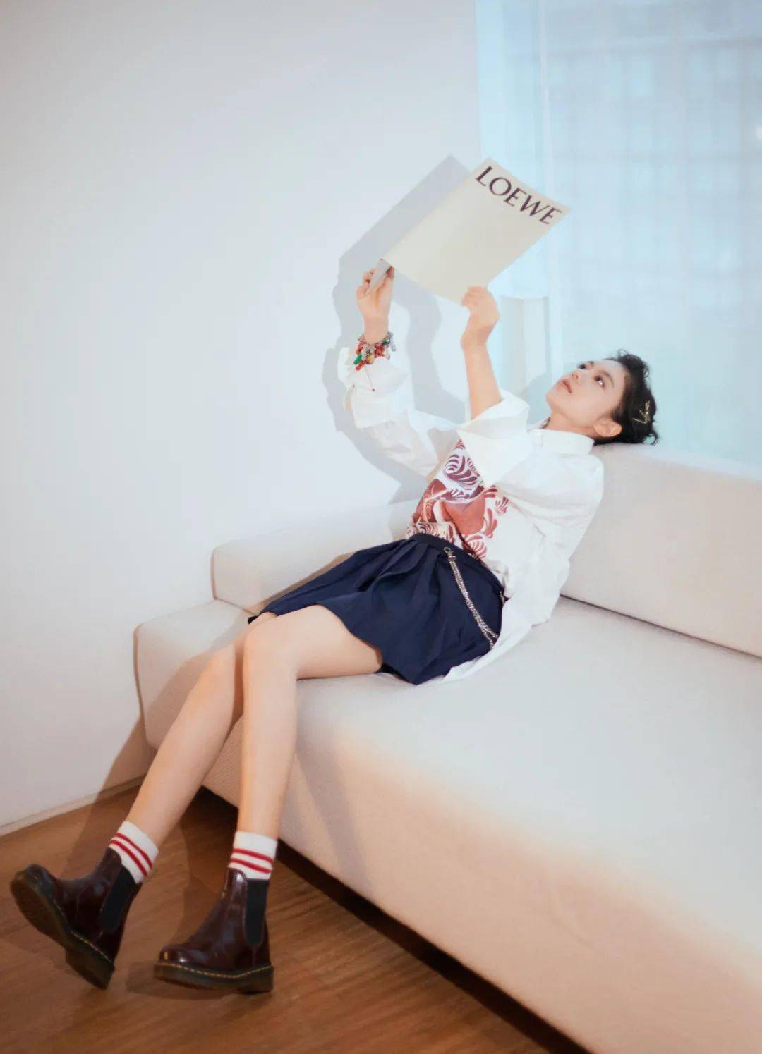 赵今麦|“国民闺女”赵今麦太会搞头发了!麦穗卷+胎毛刘海美丽翻倍!