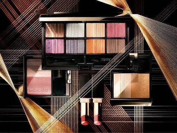 彩妆|2020圣诞彩妆,这些最值得买!