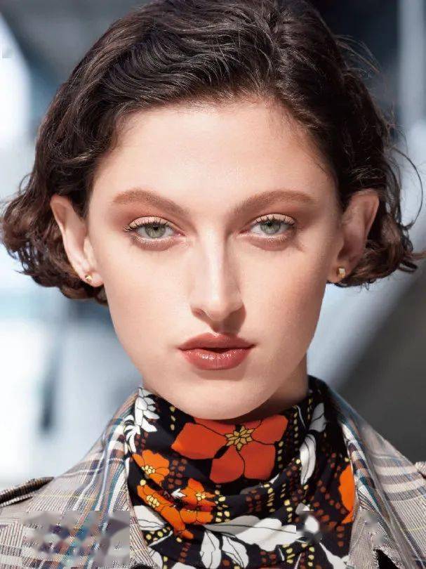 眼影|秋天换新装，别忘了给眼睛也安排上呀！