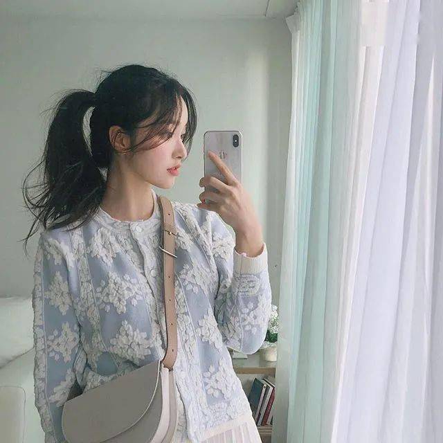 瑞小美|答应我，下次剪头发带着BLACKPINK的新专辑去好吗？