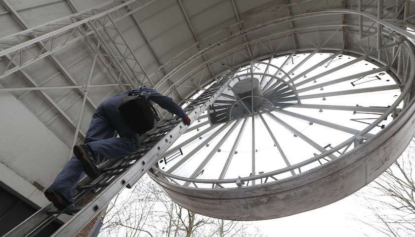 欧洲|双时制劳民伤财，为何在欧洲仍难废除？