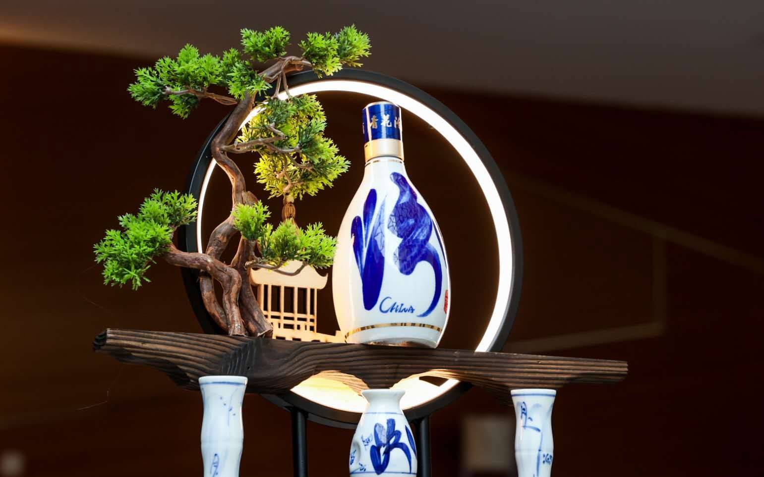 华致酒|青花汾酒30·复兴版签约华致酒行，如何布局千元价格带？