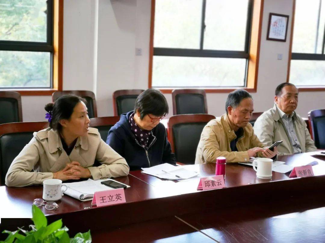 罗阳中学组织九年级"教规,学规"校本视导活动