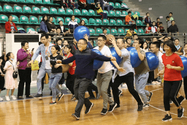 这些项目既有着趣味运动娱乐身心,营造气氛的效果,也具备了竞技体育