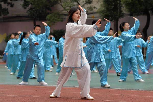 太极|全民健身——太极进校园