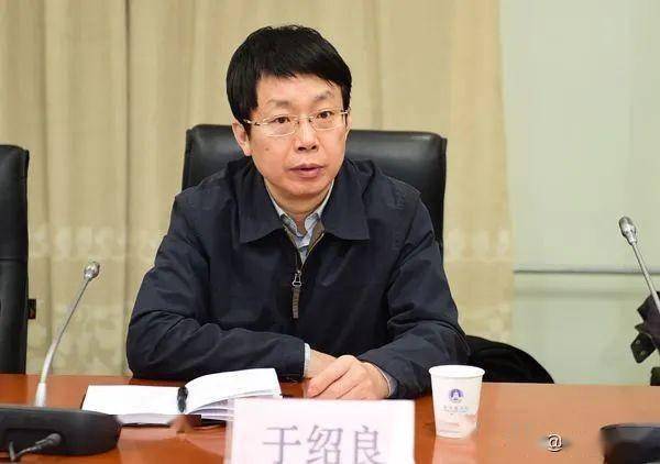 新任上海市委政法委书记亮相