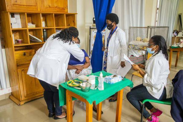 大学|卢旺达部分学校复课