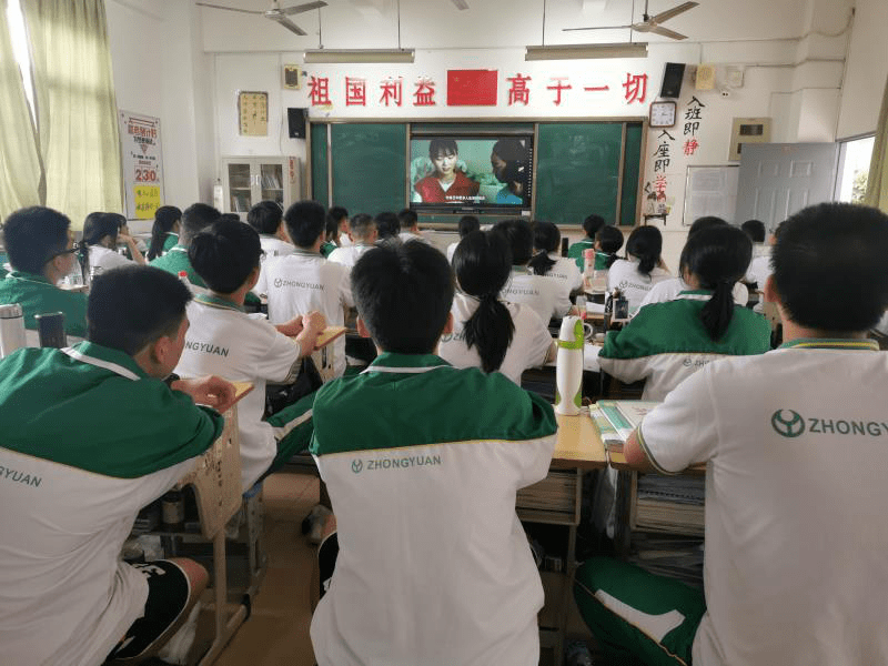 学生人口资料_学生人口红利