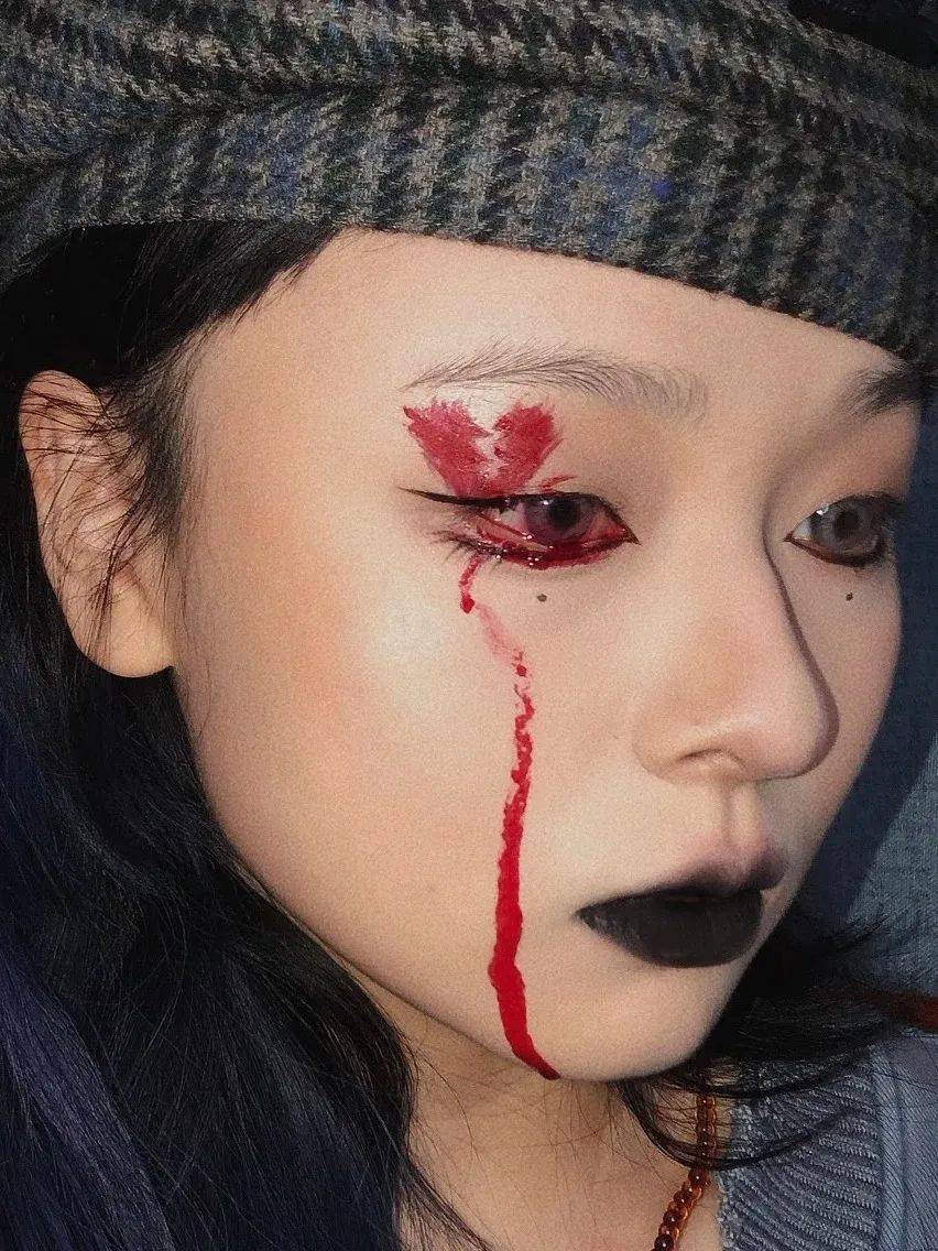 伤痕|都万圣节了你的妆容还不来点儿刺激的？