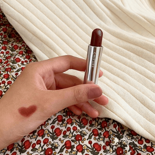 涂谁|足以让你时髦整个秋冬的棕色唇，谁涂谁好看