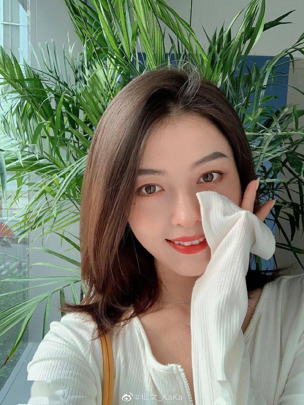 黛玉|“家暴妆”爆火？明明三十年前的她们，才是真正的美妆达人！