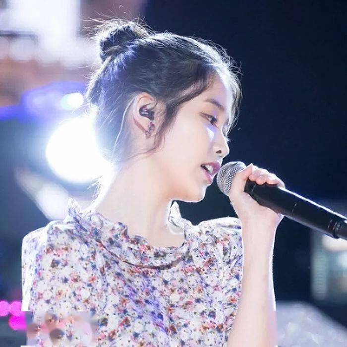 发型|天生扁头,各种发型丑哭了怎么办?教你一招,彻底摆脱发型困扰!