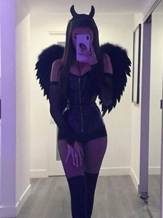 仙女|还在COS烂大街的造型？这个万圣节造型才特别！