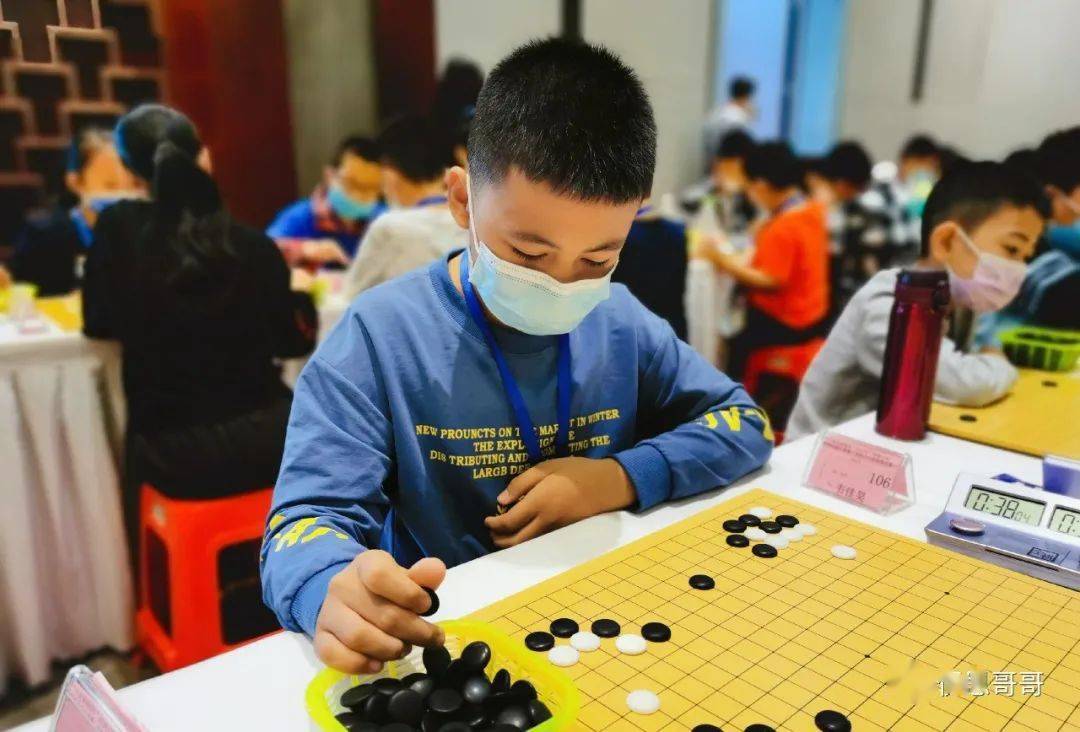 广西精英赛荔浦小棋手韦佳昊潘明烜晋4段