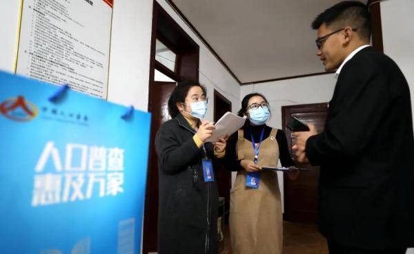 康辉|突然被问“有没有带身份证”，康辉这句回应亮了