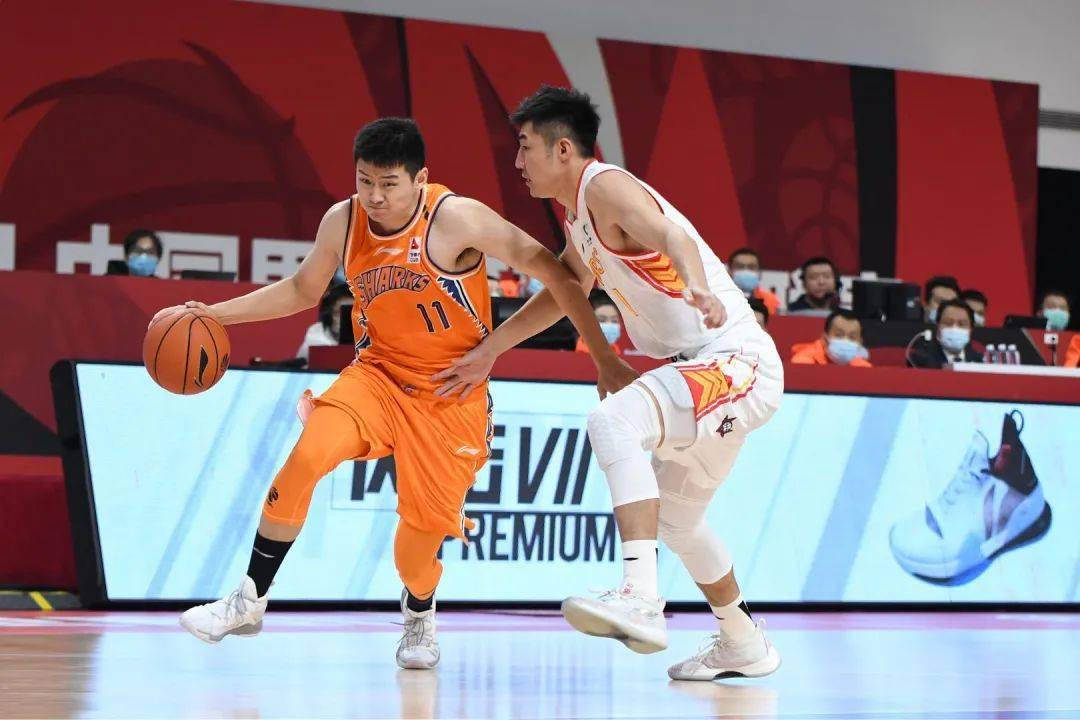 本轮个人最多抢断:施宇晨6次抢断04北京时间11月2日新疆男篮以117-106