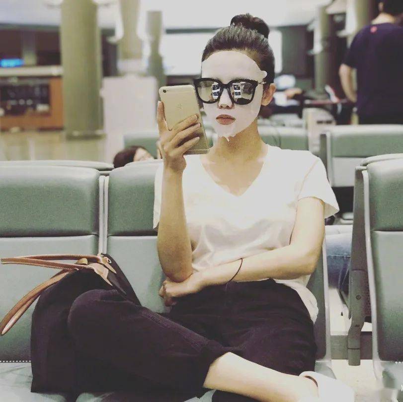 王子|别对着起皮的脸发愁了，王子文的秋冬护肤秘诀来了！