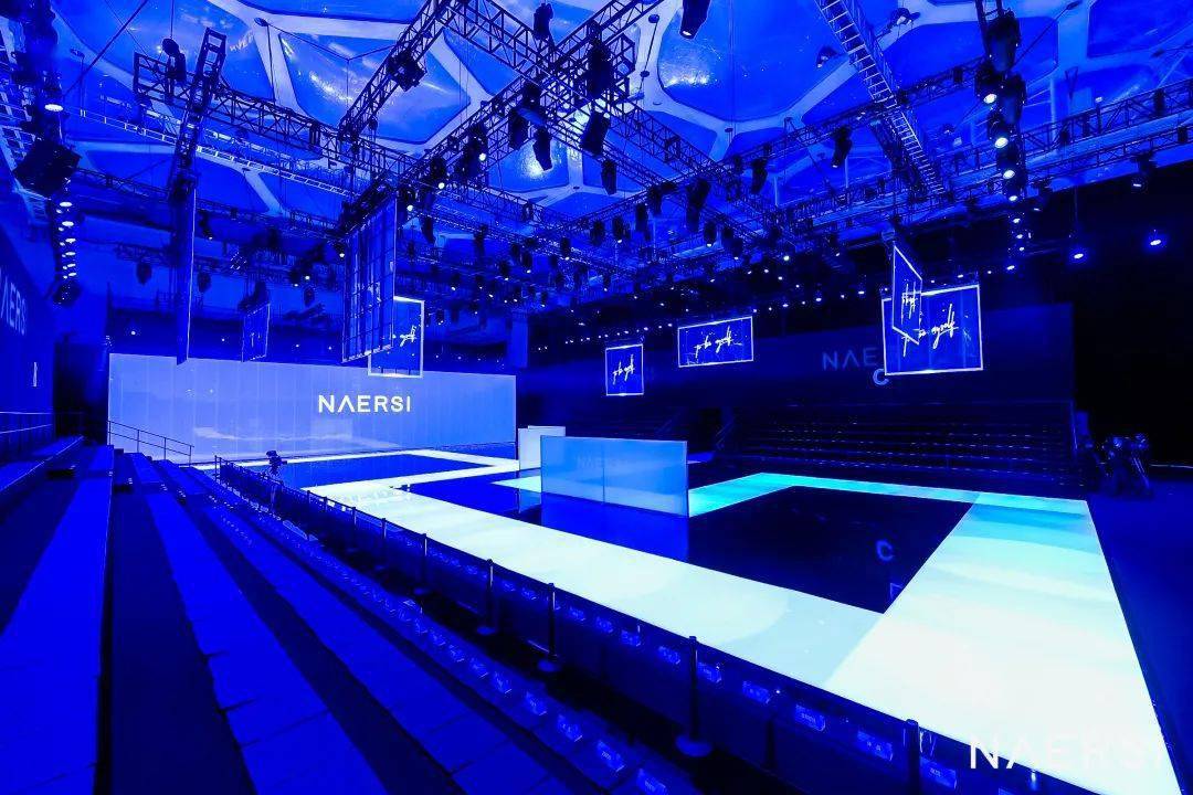 服装|无所畏,用服装表达自我