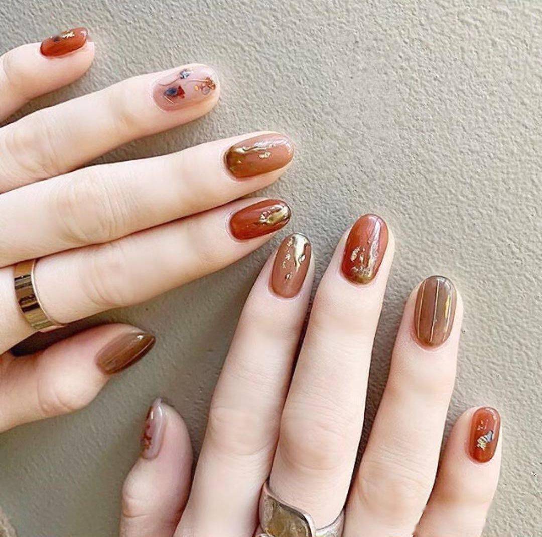 颜色|2020秋冬的流行色美甲都太好看了