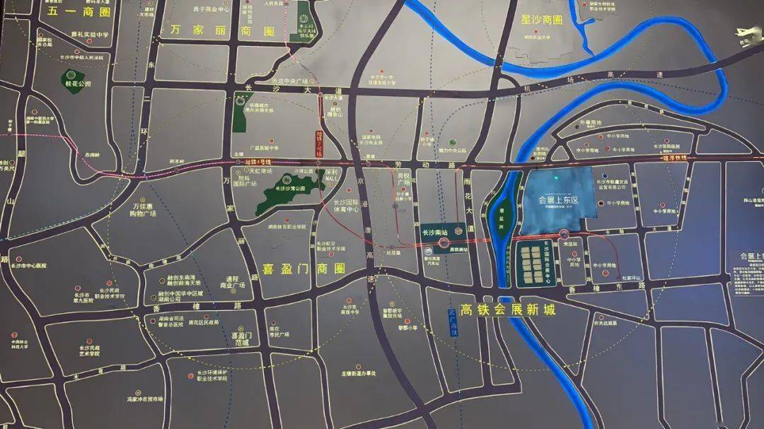 安陆市和大悟GDP相比_安陆市雷公镇美女(2)